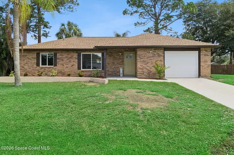 771 Boc Cir NW, Palm Bay, FL 32907
