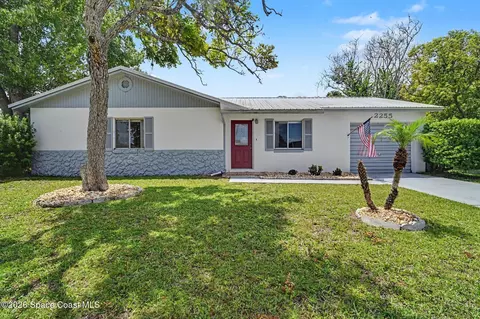 2255 Florida Ave, Titusville, FL 32796
