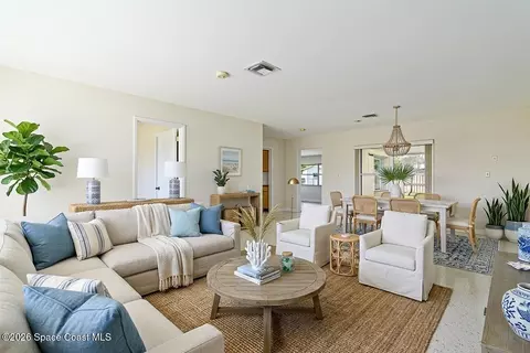 Living - 404 Bunker St, Melbourne, FL 32901 photo 5 of 5