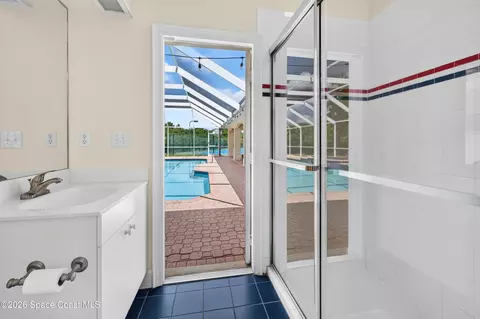 Bath - 578 Wethersfield Pl, Melbourne, FL 32940 photo 8 of 8