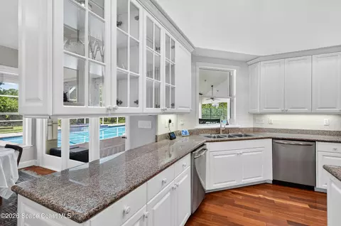 Kitchen - 578 Wethersfield Pl, Melbourne, FL 32940 photo 4 of 5