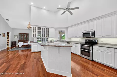Kitchen - 578 Wethersfield Pl, Melbourne, FL 32940 photo 1 of 5
