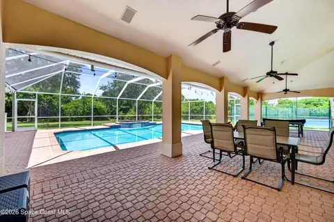 Exterior - 578 Wethersfield Pl, Melbourne, FL 32940 photo 2 of 17