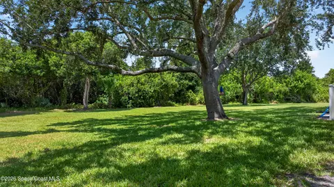 Exterior - 578 Wethersfield Pl, Melbourne, FL 32940 photo 15 of 17