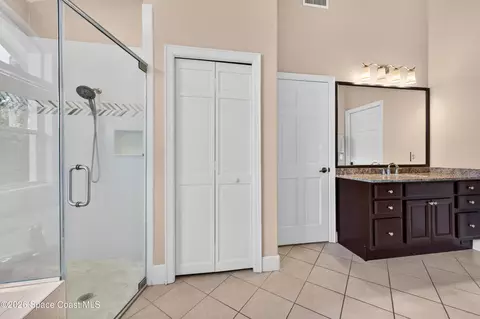 Bath - 578 Wethersfield Pl, Melbourne, FL 32940 photo 2 of 8