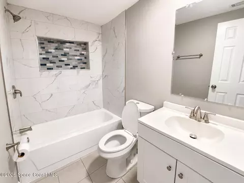 Bath - 140 Cottrell Ave, Cocoa, FL 32927 photo 2 of 2