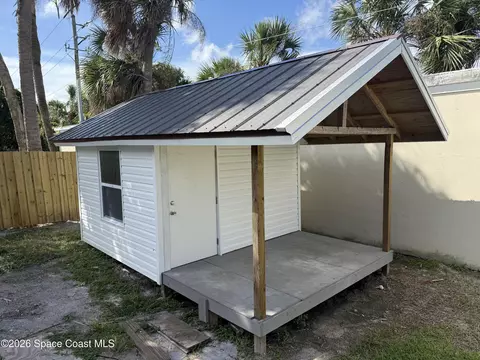 Exterior - 140 Cottrell Ave, Cocoa, FL 32927 photo 2 of 3