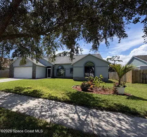 1835 Longleaf Rd, Cocoa, FL 32926