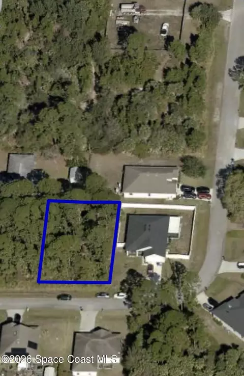 423 Truman St SW, Palm Bay, FL 32908