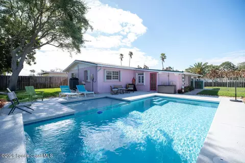 238 Harbor Dr, Cape Canaveral, FL 32920