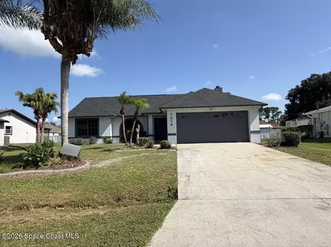 1513 Heartwellville St NW, Palm Bay, FL 32907