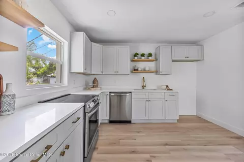 Kitchen - 1709 Wayne Dr, Melbourne, FL 32901 photo 2 of 2