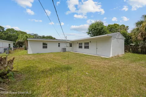 Exterior - 1709 Wayne Dr, Melbourne, FL 32901 photo 3 of 4
