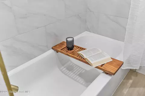 Bath - 1709 Wayne Dr, Melbourne, FL 32901 photo 4 of 4