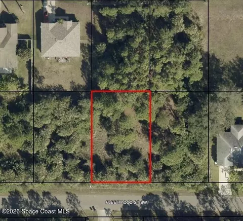 459 Fleetwood St SW, Palm Bay, FL 32908