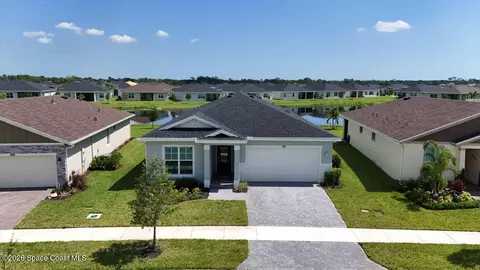 1113 SE Crosswood Way, Port Saint Lucie, FL 34984