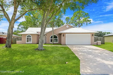 1182 Polk St NW, Palm Bay, FL 32907