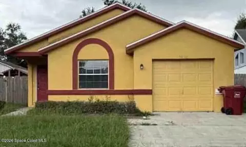 4660 Eastwind Dr, Plant City, FL 33566