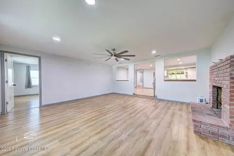 Living - 5 Ohio St, Cocoa, FL 32926 photo 1 of 9