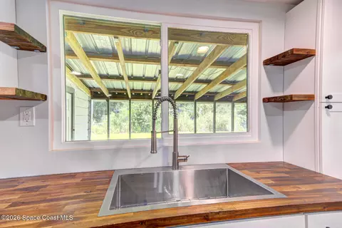 Kitchen - 5 Ohio St, Cocoa, FL 32926 photo 4 of 6