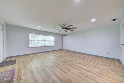 Living - 5 Ohio St, Cocoa, FL 32926 photo 5 of 9