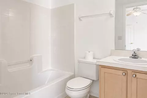 Bath - 35 Pinafore Pl, Indialantic, FL 32903 photo 1 of 3