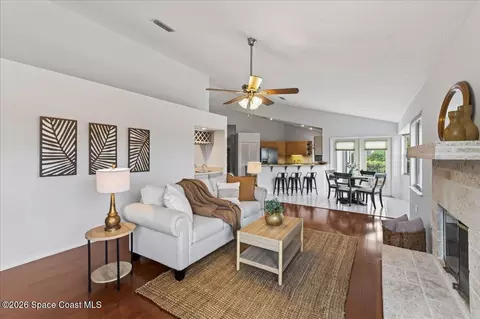 Living - 569 Spring Lake Dr, Melbourne, FL 32940 photo 5 of 7