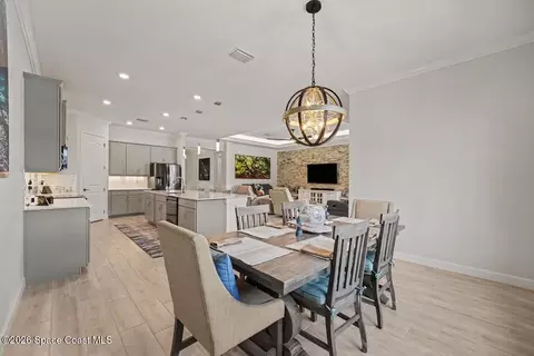 Dining - 2230 Caravan Pl, Melbourne, FL 32940 photo 1 of 2
