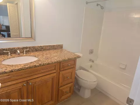 Bath - 7667 N Wickham Rd #516, Melbourne, FL 32940 photo 1 of 1
