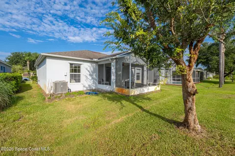 Exterior - 967 Villa Dr, Melbourne, FL 32940 photo 3 of 3