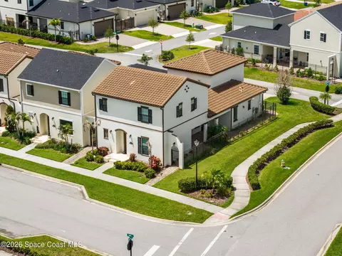 View/Area - 8008 Gullen Dr, Melbourne, FL 32940 photo 2 of 11