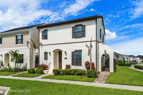 Exterior - 8008 Gullen Dr, Melbourne, FL 32940 photo 1 of 8