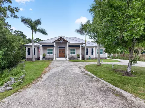 Exterior - 3865 Reynolds Rd, Malabar, FL 32950 photo 11 of 32
