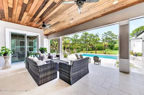 Exterior - 3865 Reynolds Rd, Malabar, FL 32950 photo 4 of 32
