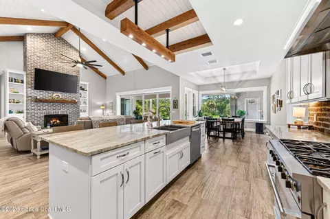 Kitchen - 3865 Reynolds Rd, Malabar, FL 32950 photo 6 of 6