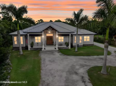 Exterior - 3865 Reynolds Rd, Malabar, FL 32950 photo 14 of 32