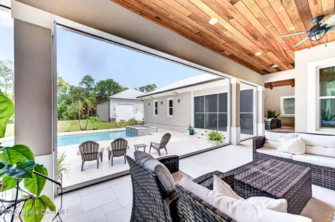Exterior - 3865 Reynolds Rd, Malabar, FL 32950 photo 6 of 32