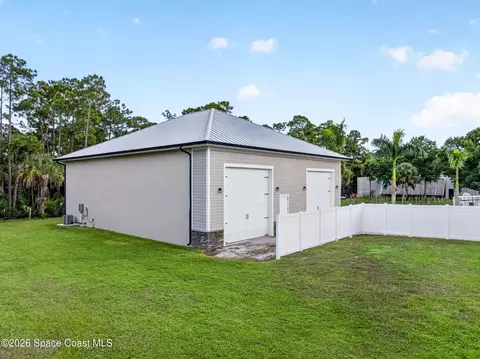 Exterior - 3865 Reynolds Rd, Malabar, FL 32950 photo 23 of 32