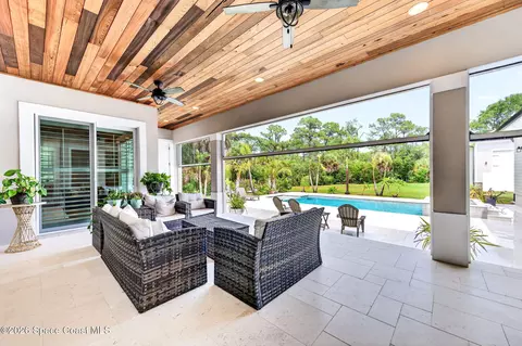 Exterior - 3865 Reynolds Rd, Malabar, FL 32950 photo 5 of 32