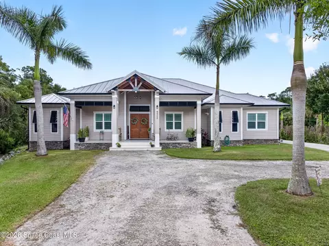 Exterior - 3865 Reynolds Rd, Malabar, FL 32950 photo 13 of 32