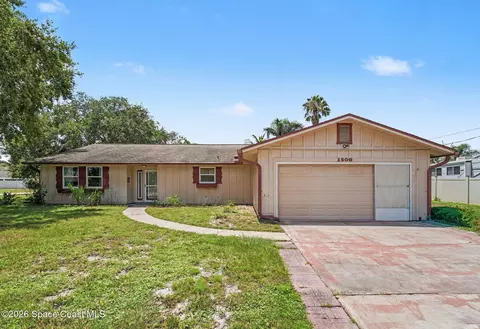 1200 Palmdale Cir NE, Palm Bay, FL 32905