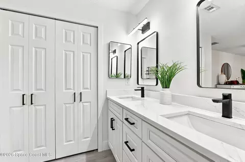 Bath - 846 Raintree Ave, Rockledge, FL 32955 photo 1 of 5