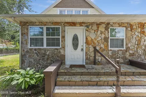 Exterior - 15 Park Ave, Rockledge, FL 32955 photo 3 of 6