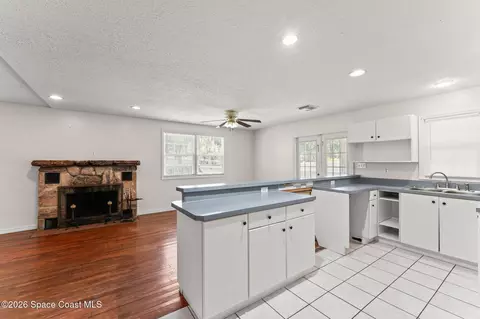 Living - 15 Park Ave, Rockledge, FL 32955 photo 4 of 4