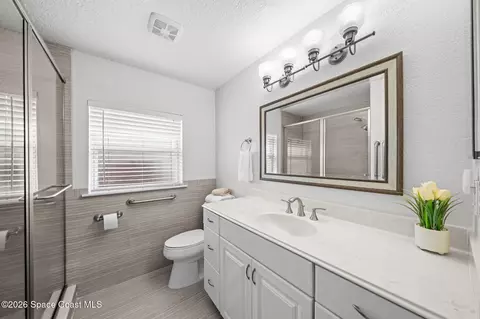 Bath - 309 Amherst Ave, Melbourne, FL 32901 photo 2 of 2