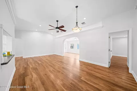 Living - 309 Amherst Ave, Melbourne, FL 32901 photo 4 of 7