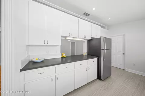 Kitchen - 309 Amherst Ave, Melbourne, FL 32901 photo 3 of 4