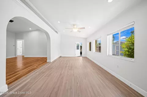 Living - 309 Amherst Ave, Melbourne, FL 32901 photo 6 of 7