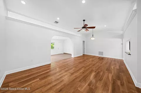 Living - 309 Amherst Ave, Melbourne, FL 32901 photo 2 of 7