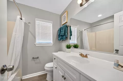 Bath - 714 John Carroll Ln, West Melbourne, FL 32904 photo 3 of 3